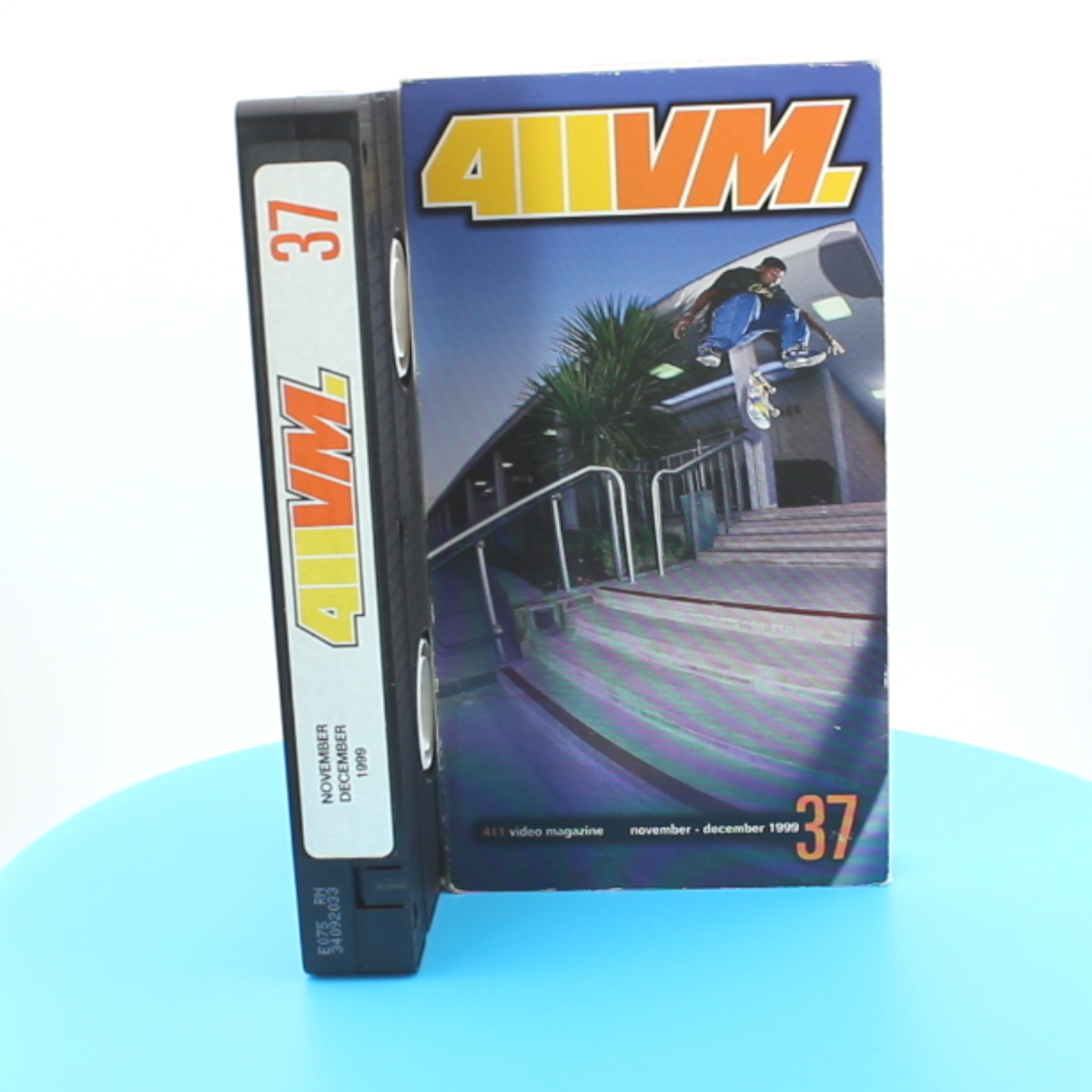 411 Video Magazine Issue 37 (VHS, 1999)