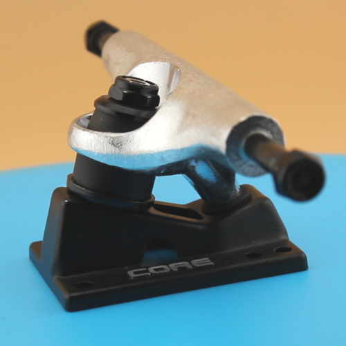 Core Trucks Skateboard Achse sliber/schwarz 5.25" (für 8" - 8.25" Boards)