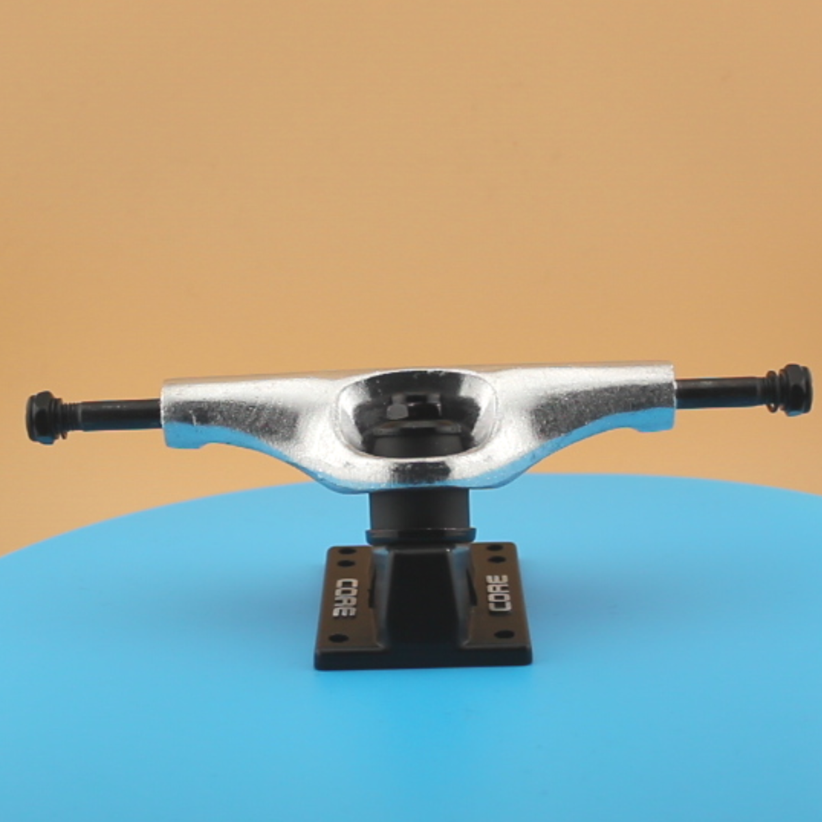 Core Trucks Skateboard Achse sliber/schwarz 5.25" (für 8" - 8.25" Boards)