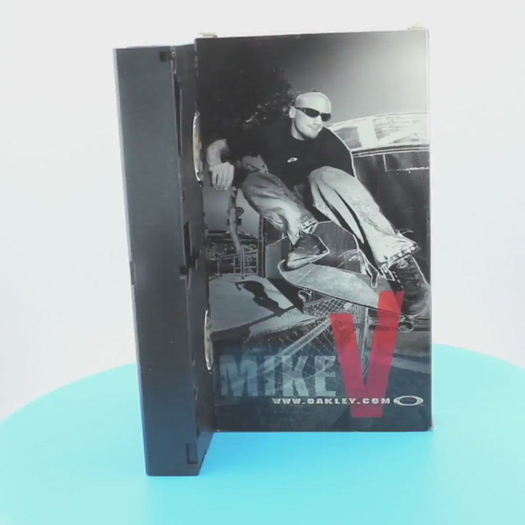 Digital Skateboarding – Issue #2 (VHS, 2000)