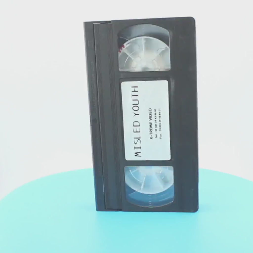 Zero Skateboards - Misled Youth (VHS, 1999)